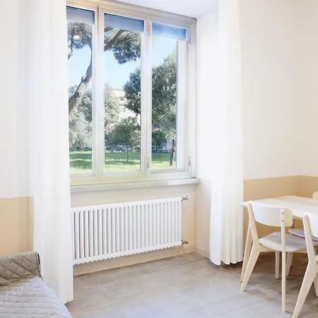 Cozy In The Heart Of Garbatella Rom